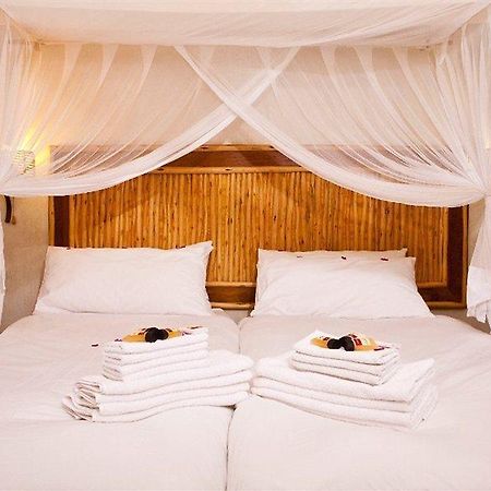Halali Camp Etosha Exterior foto